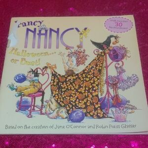 📚♻️ Fancy Nancy Halloween Adventure Book